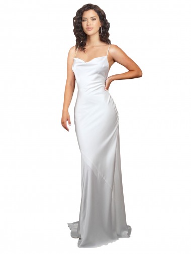 Blanc Fourreau Balayage train Satiné Soyeux Simple Plage Robes de mariée Pas Chre