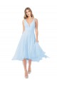 Bleu ciel clair Trapèze Col V midi Mousseline Courte Robes demoiselle d'honneur / Robes de cocktail Pas Chère