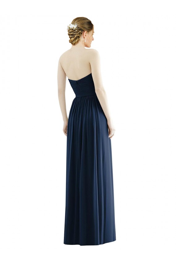 Bleu marine foncé Trapèze Sans bretelle Mousseline Longue Formelles Robes demoiselle d'honneur / Robes de soirée Pas Chère