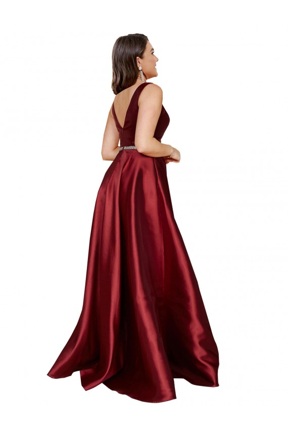 Bordeaux Trapèze Col V Satiné Longue Formelles Robes demoiselle d'honneur / Robes de soirée / Robes de bal Pas Chère