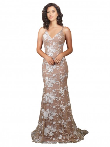 Champagne Sirène Col V Balayage train Dentelle Robes de mariée Pas Chre