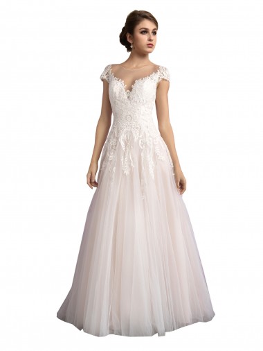 Ivoire & Champagne Trapèze Illusion Traîne cathédrale Tulle Dentelle Plage Robes de mariée Pas Chre
