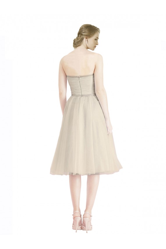Trapèze Sans bretelle Tulle Courte Robes demoiselle d'honneur / Robes de cocktail Pas Chère
